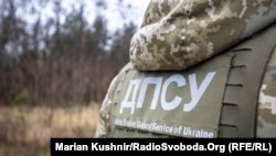 Наприкінці січня Кабмін опублікував постанову, якою визначаються підстави для виїзду чиновників за кордон в умовах воєнного стану