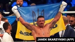 Александр Усик