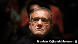Eýranyň prezidenti Masud Pezeşkiýan (ahriw suraty
