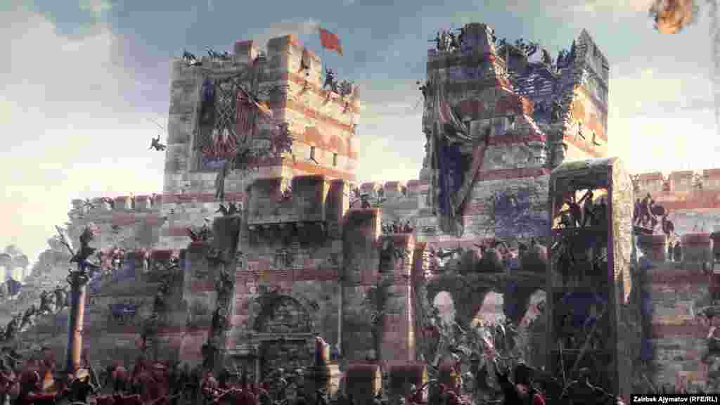 “Панорама 1453тү” куруу идеясы 2003-жылы башталып, 2005-жылы курула баштаган. 2010-жылы пайдаланууга берилип, бирок үч-төрт жыл аралыгында эле өзүнүн өзгөчөлүгү менен дүйнөлүк ири маданий очоктордун бирине айланган. 