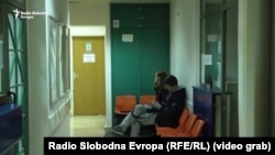 Pacijenti u čekaonici, BiH, fotoarhiv