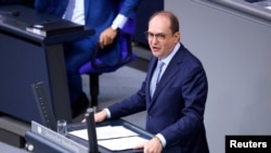 GERMANY-POLITICS/MIGRATION