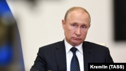 Russia -- President Vladimir Putin attends a meeting of the Supreme Eurasian Economic Council via video conference, at the Novo-Ogaryovo residence outside Moscow, May 19, 2020
