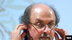 سلمان رشدی، نویسنده هندی‌تبار انگلیسی