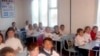 Кыргызстанда мугалимдердин окуучуларга кол көтөргөн жосундары айтылып жүргөнү менен ачыкка чыккандары өтө эле аз.